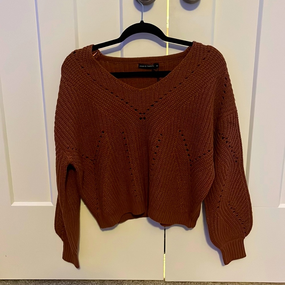 Burnt red color, size medium, moon and madison cropped sweater